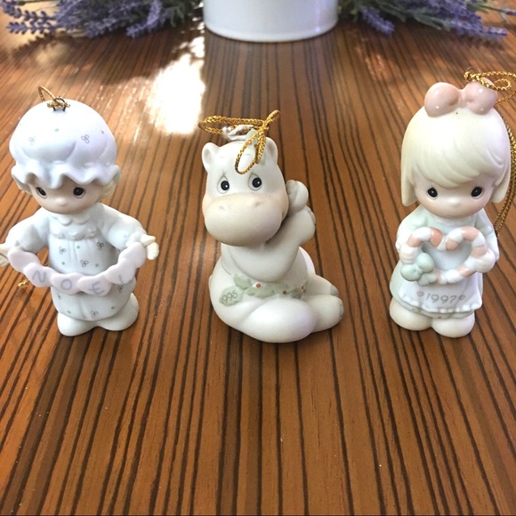 ‼️SOLD‼️Vintage Precious Moments Ornaments